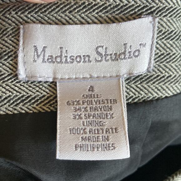 Madison Studio Pencil Skirt, Size 4 - Picture 6 of 10